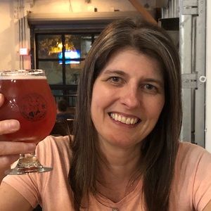 Meet your Posher, Debra